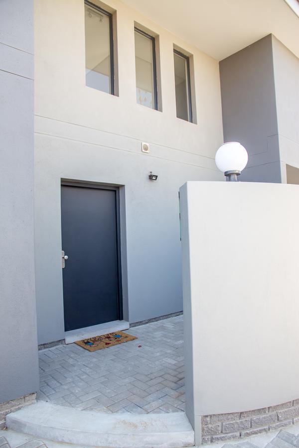 Turmalin Cottage Unit 1 Swakopmund Bagian luar foto